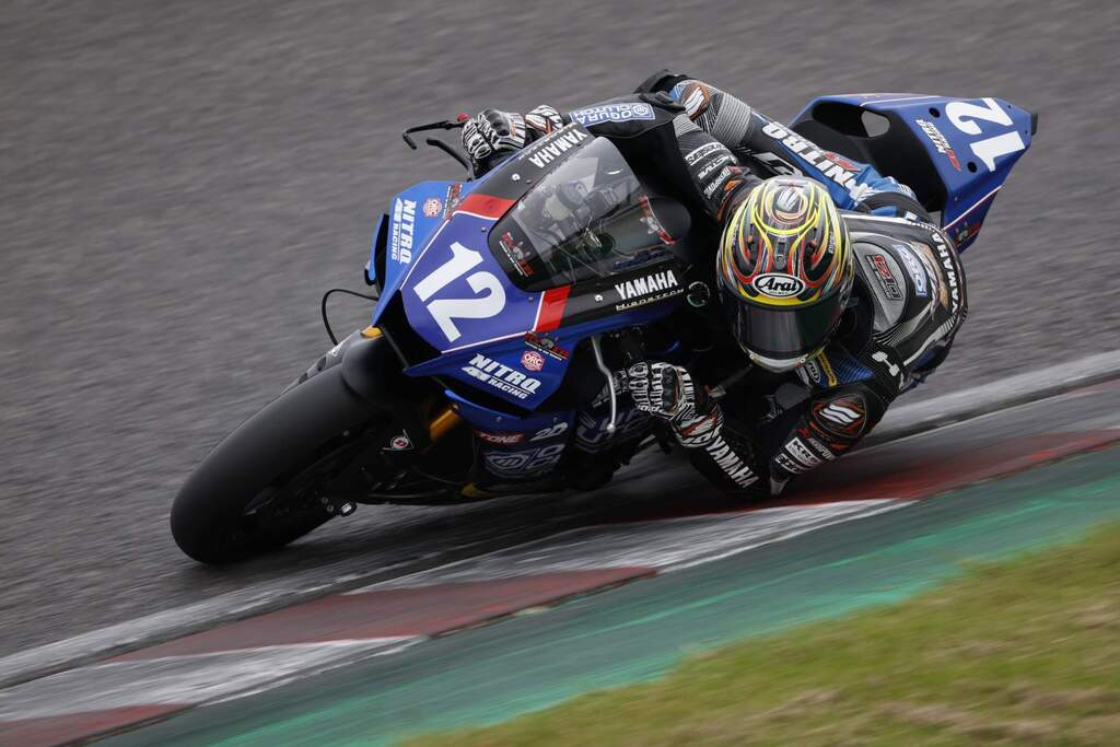 横山尚太 選手（全日本ロードレース選手権ST1000クラス #12